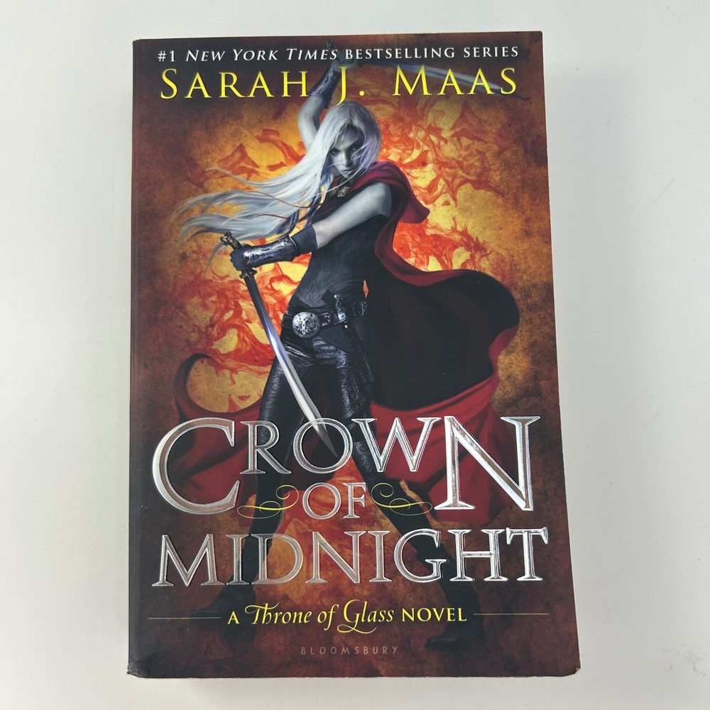 Crown of Midnight Paperback by Sarah J. Maas Throne of Glass